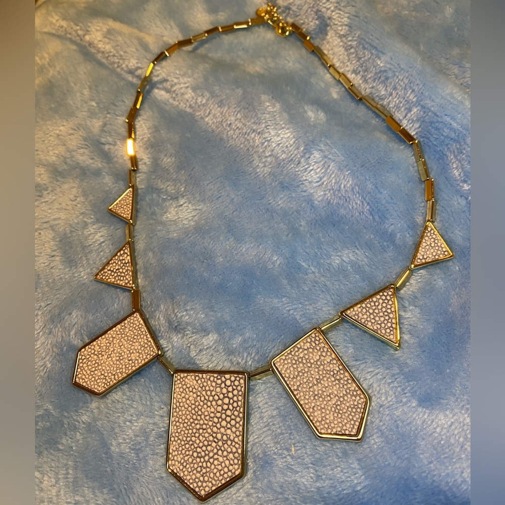 House of Harlow of 1960 Leather Station necklace in blue/white stingray